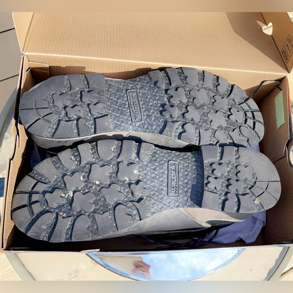 12M - Skechers - Picture 4 of 8
